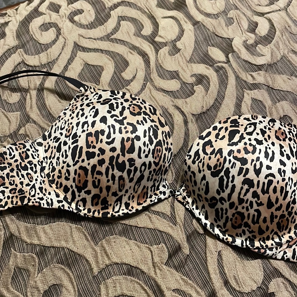 Victoria’s Secret Bra Cheetah Print